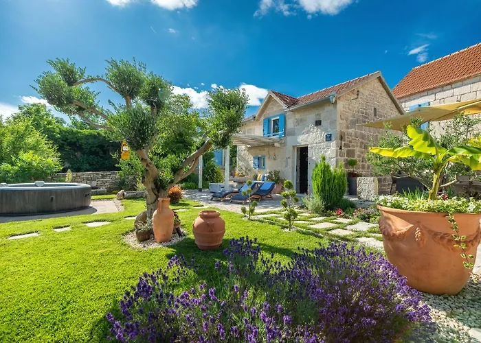 Rustical Holiday Resort Olea