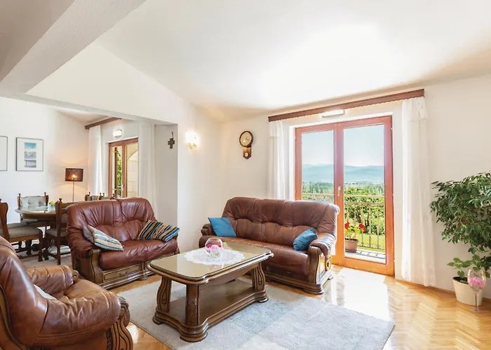 Holiday Home Imotski With Outdoor Swimming Pool 320
