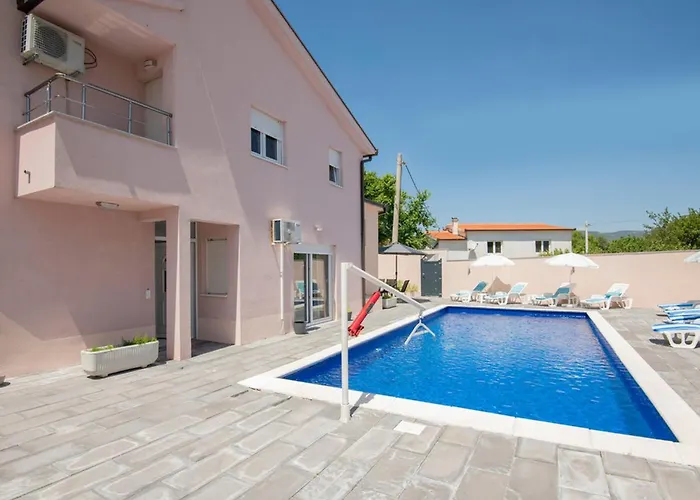 House Dragica