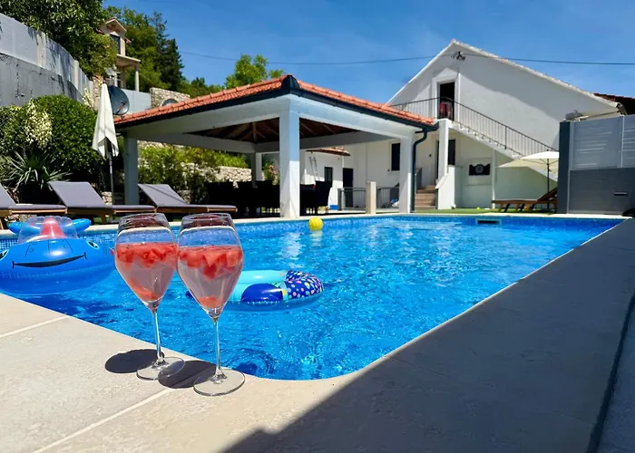 Kameni Dvori - Family Villa With Pool & Jacuzzi For 8